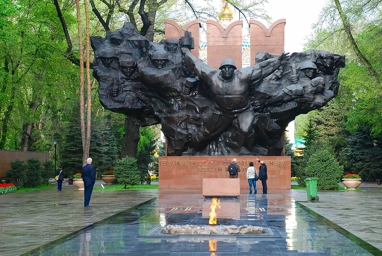 اليوم الثاني: جولة في معالم ألماتي