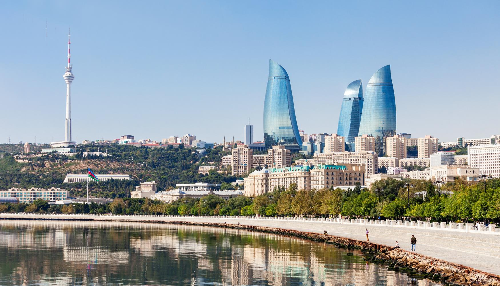 اليوم الاول : جولات مدينة باكو